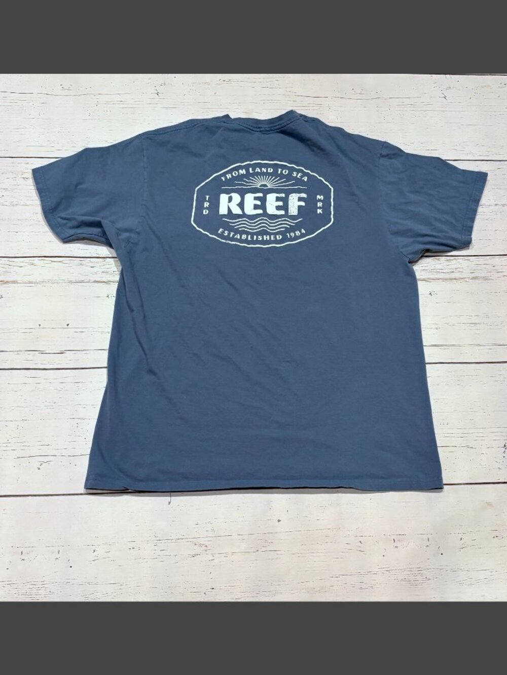 Reef Short-Sleeve Logo Tee - Size XL